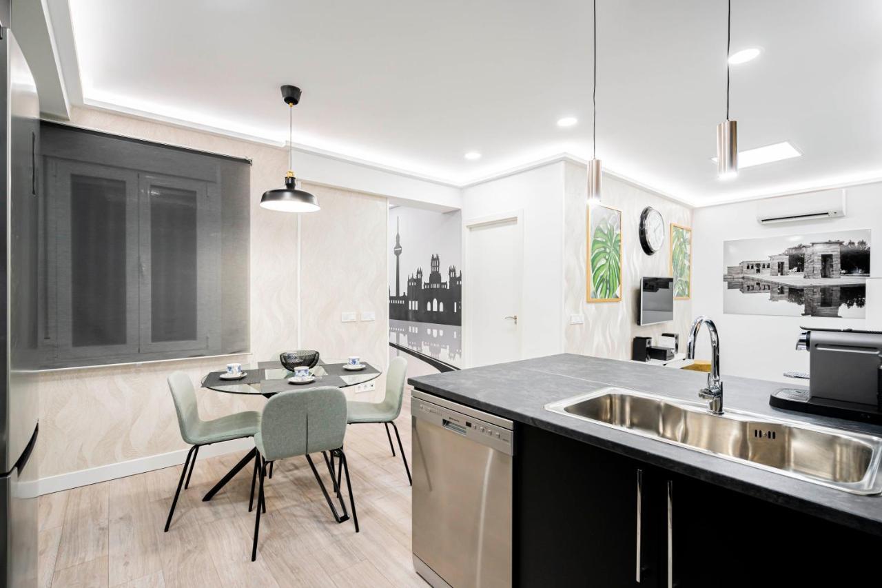 Noviciado Apartment Madrid Exterior foto